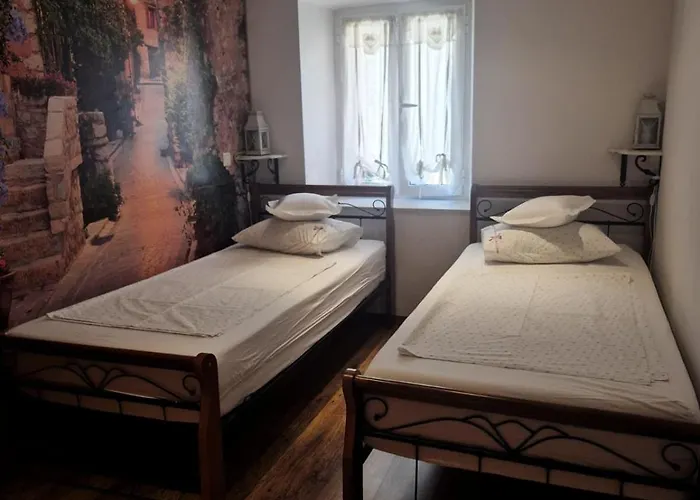 Apartment Teta Jadre *